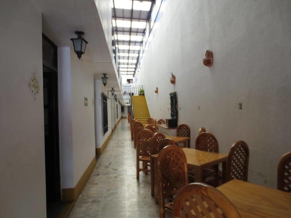 Meson De Carolina Inn Querétaro